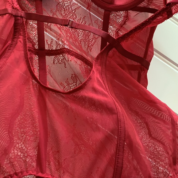 Victoria's Secret Red Corset Garter Slip Lace - Picture 9 of 11